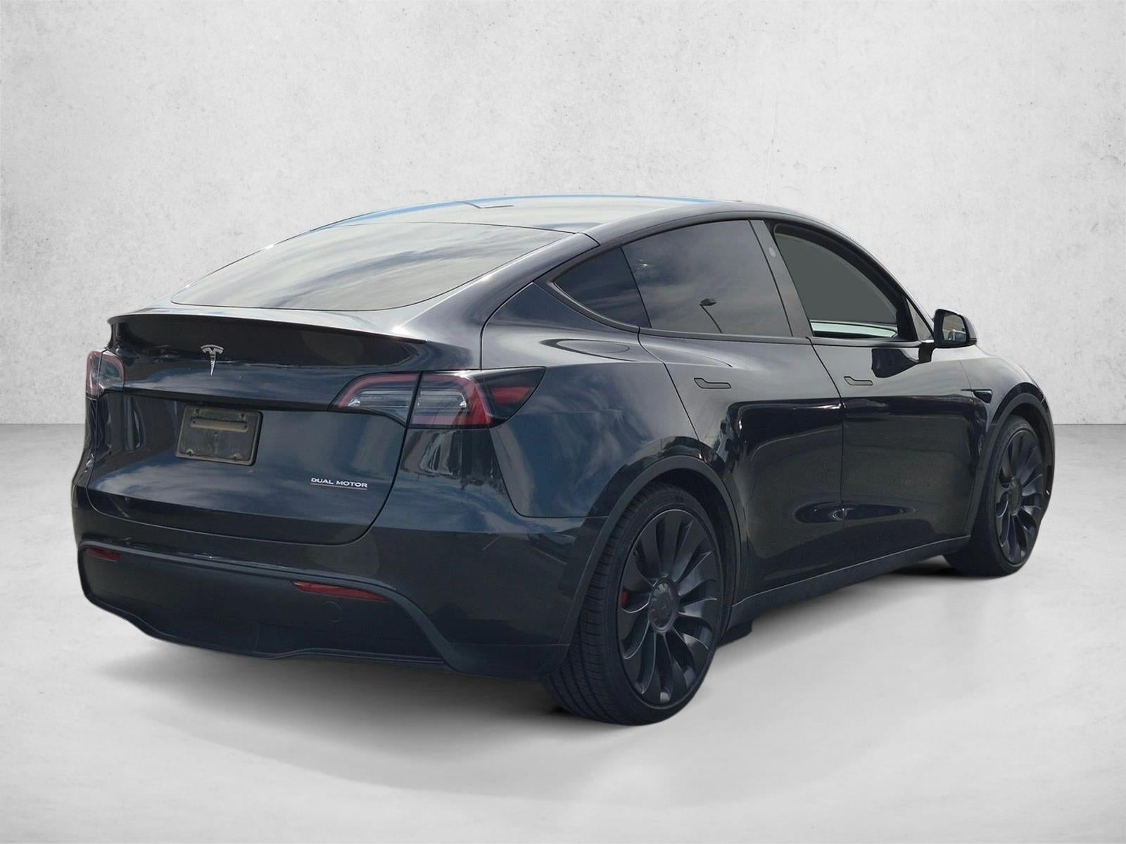 2025 Tesla Model Y Performance