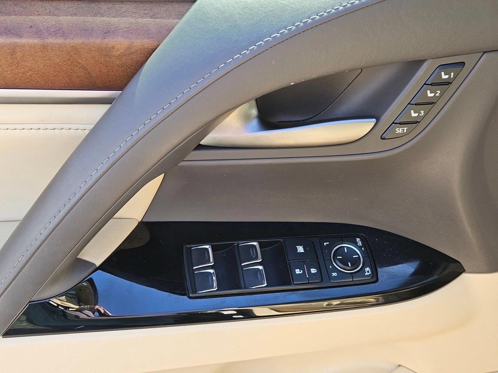 2019 Lexus LX 570 