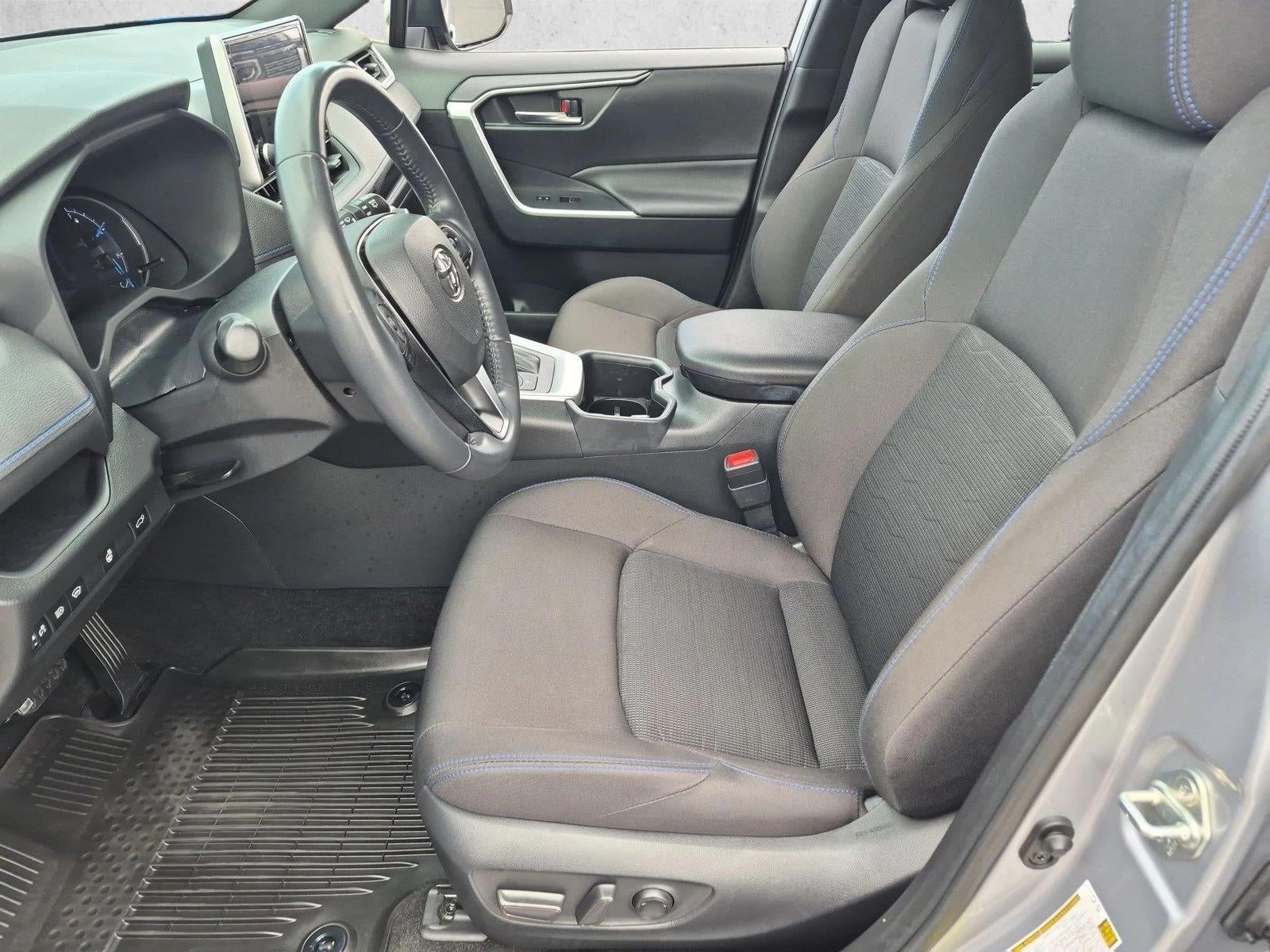 2024 Toyota RAV4 Hybrid SE