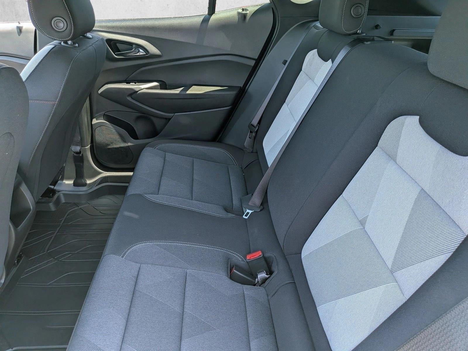 2026 Chevrolet Trax RS - Photo 14