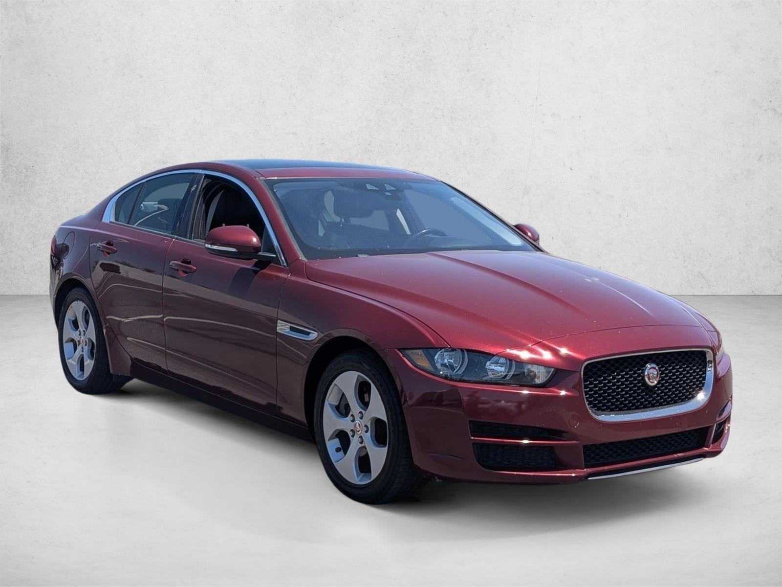 2017 Jaguar XE 25t