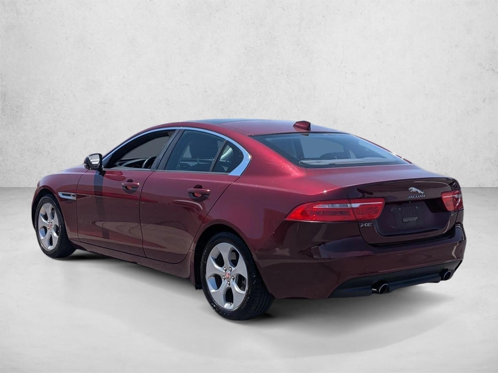 2017 Jaguar XE 25t