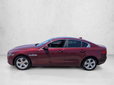 2017 Jaguar XE 25t