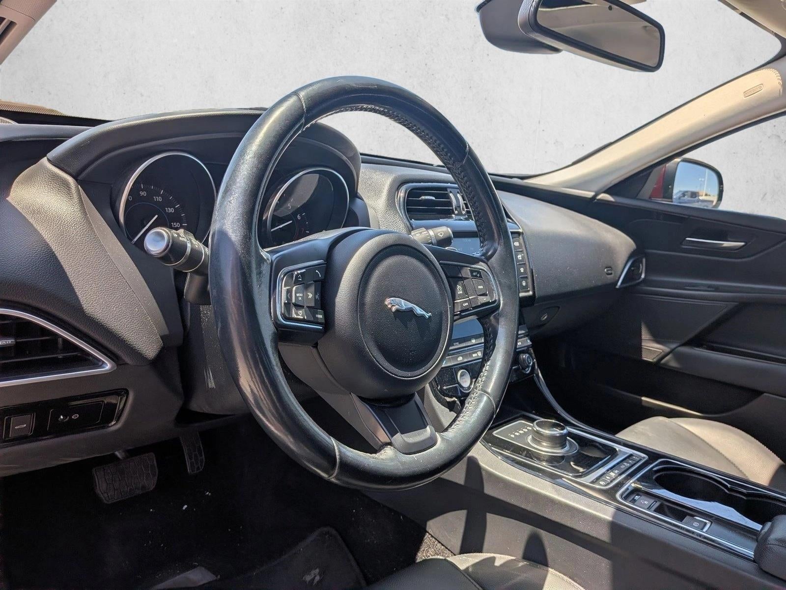 2017 Jaguar XE 25t