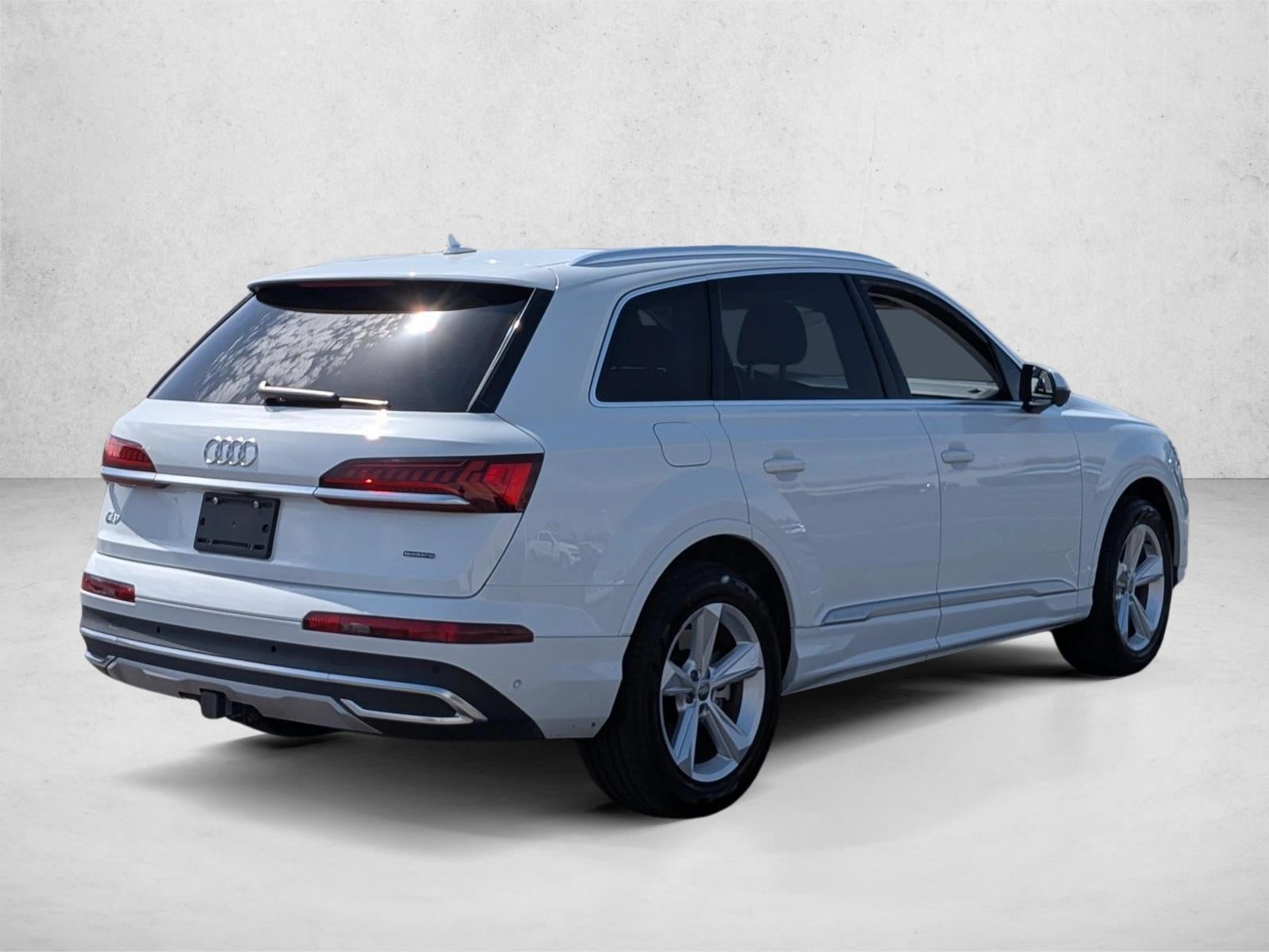 2020 Audi Q7 Premium Plus 45 TFSI quattro Tiptronic