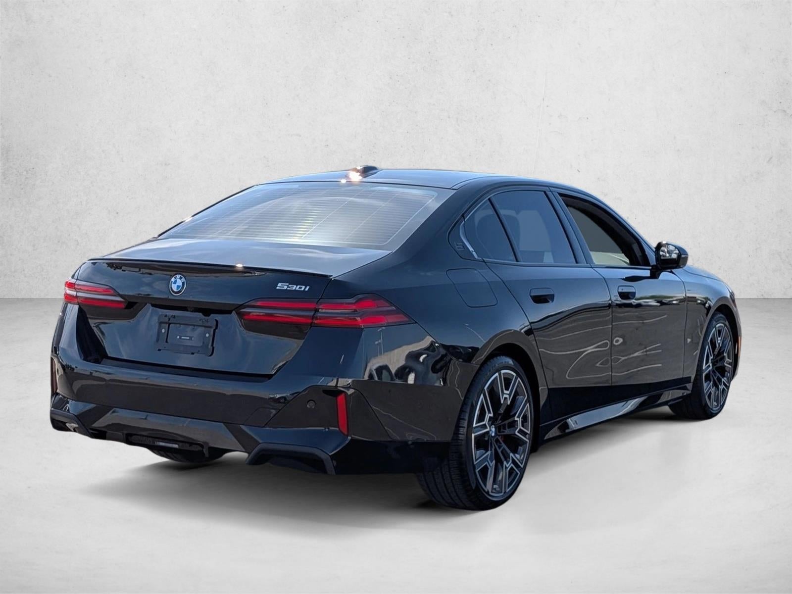 2026 BMW 5 Series 530i