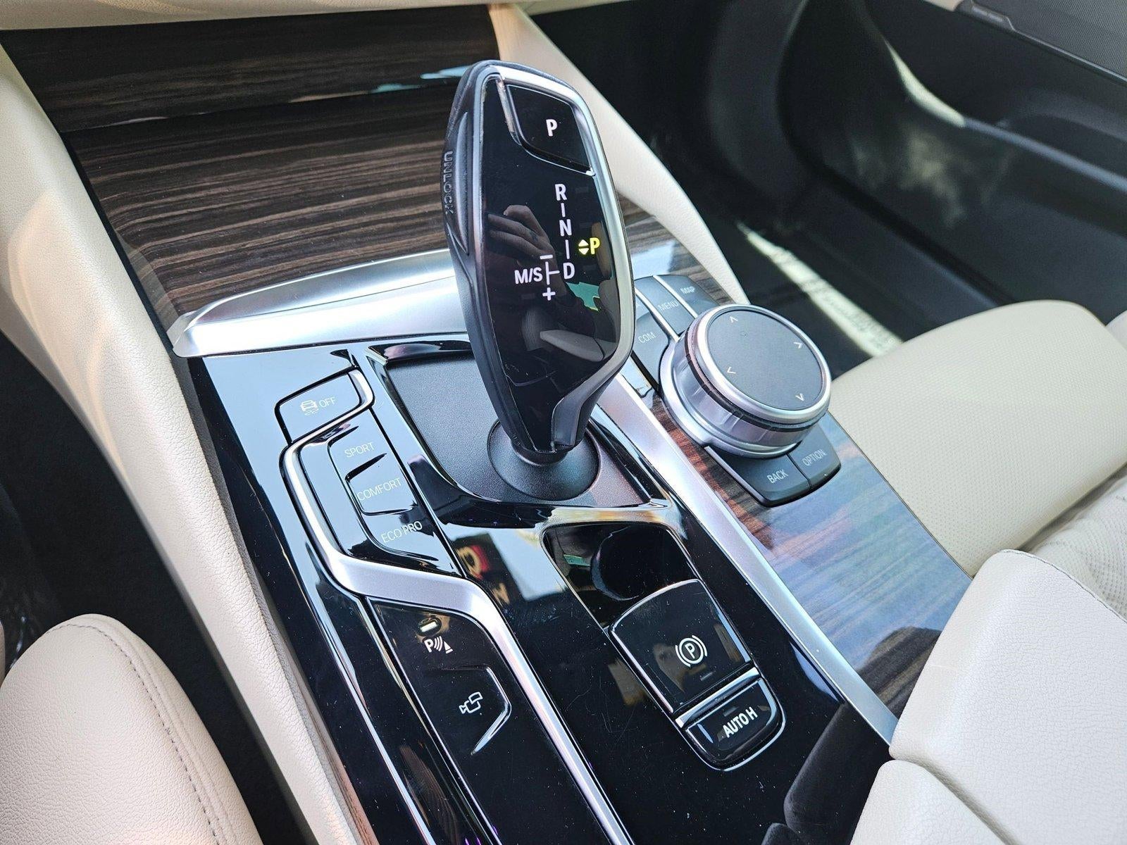 2021 BMW 5 Series 540i