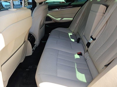 2021 BMW 5 Series 540i