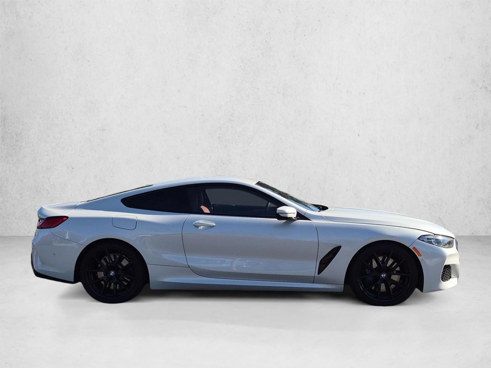 2021 BMW 8 Series 840i