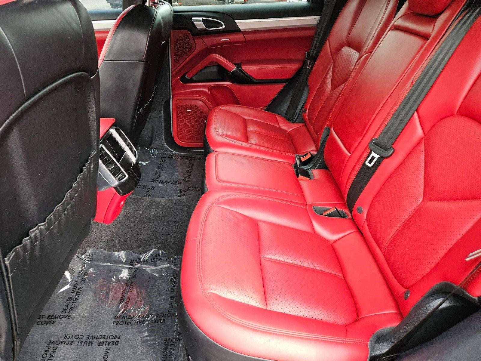 2017 Porsche Cayenne Base