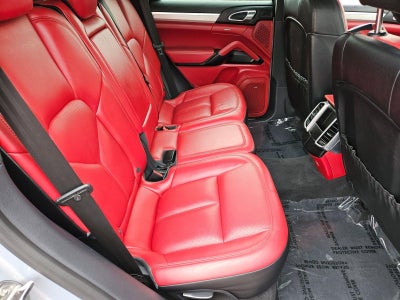 2017 Porsche Cayenne Base