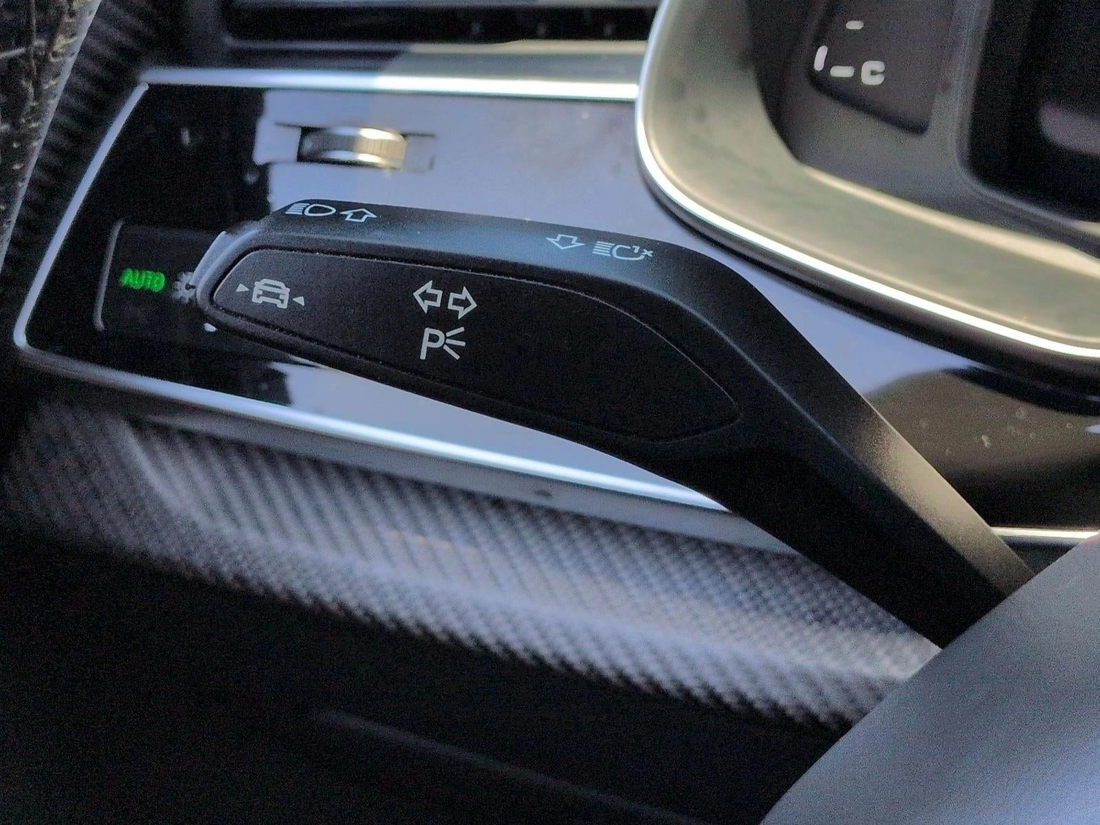 2021 Audi RS Q8 Base