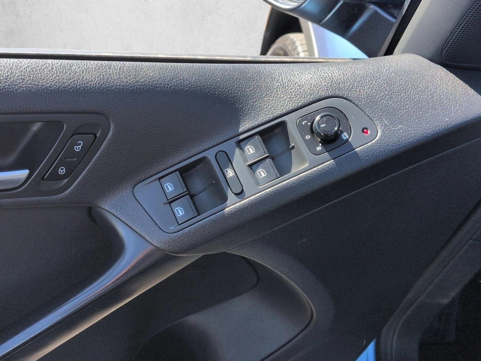 2017 Volkswagen Tiguan S