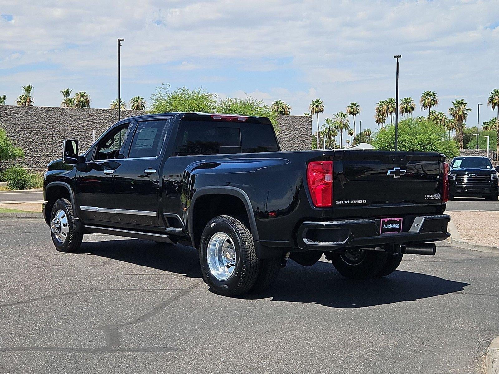 2026 Chevrolet Silverado 3500 HD High Country DRW
