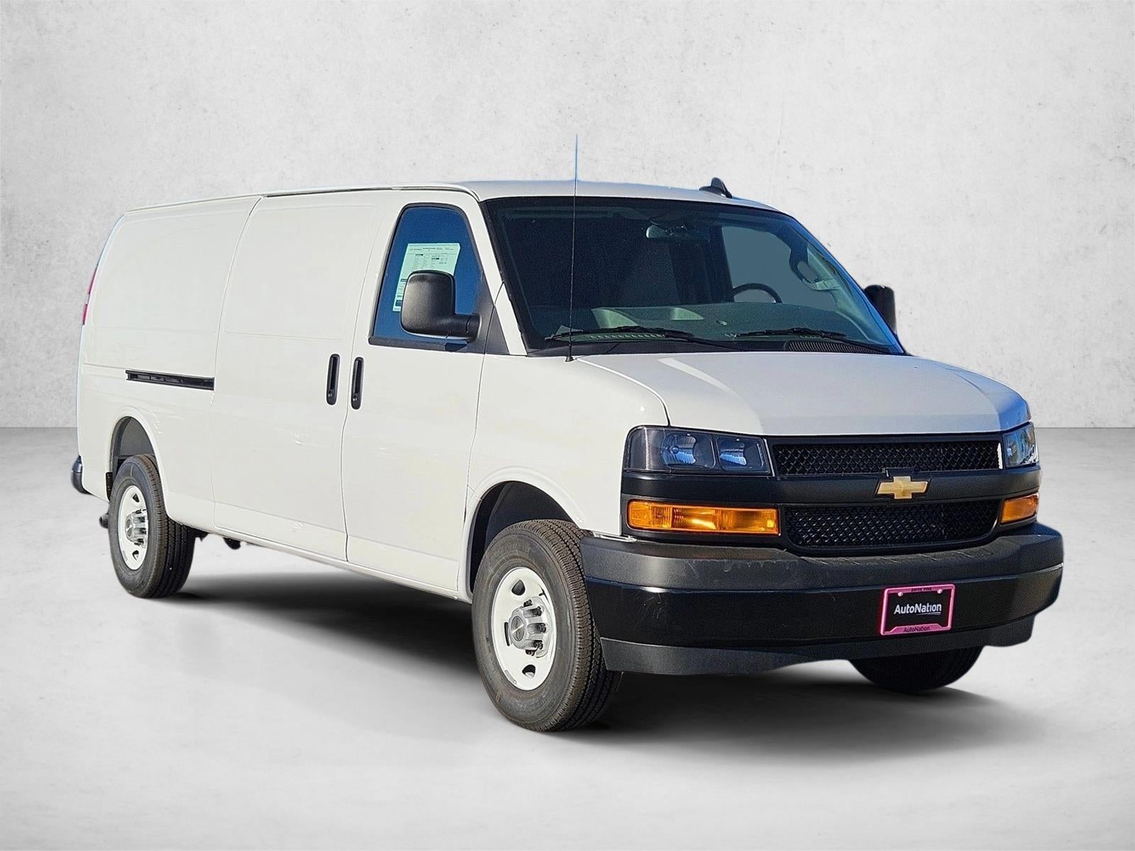 2025 Chevrolet Express Cargo 2500 Base