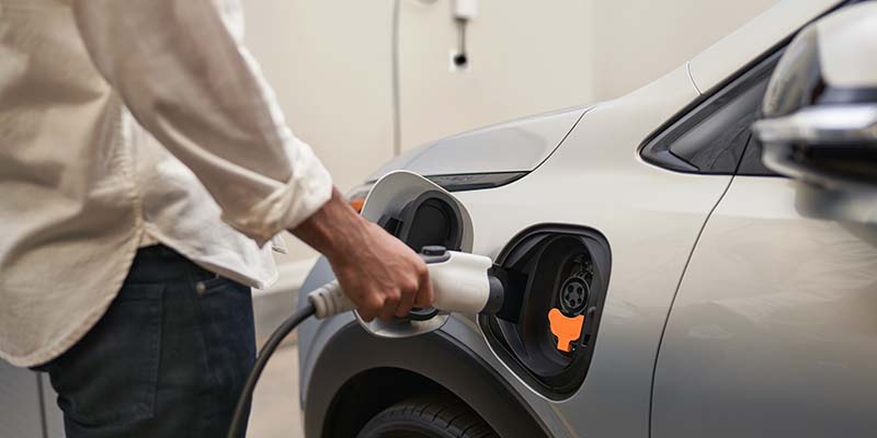 2023 Chevrolet Bolt EUV charging